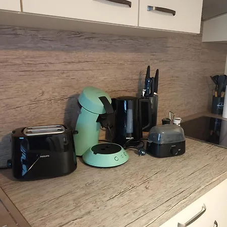 2 Zimmer Appartement Mit Vollausstattung Auf 84 Qm *